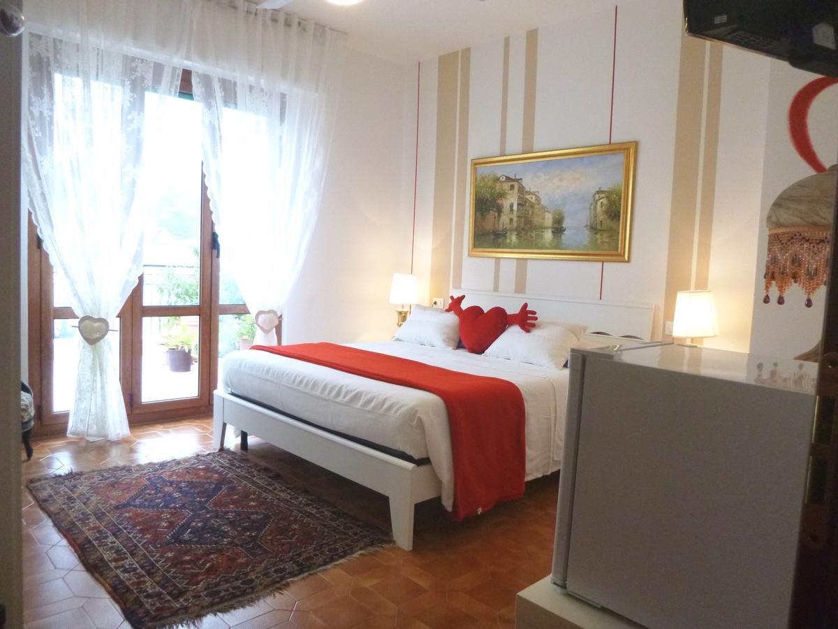 I Love Pietra Ligure Ngoại thất bức ảnh